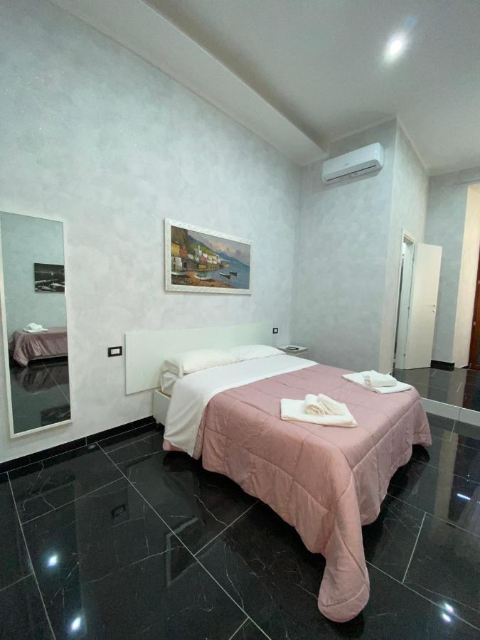 Savastano House Ξενοδοχείο Νάπολη Εξωτερικό φωτογραφία