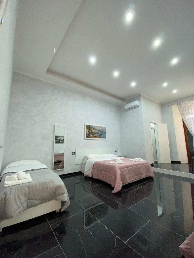 Savastano House Ξενοδοχείο Νάπολη Εξωτερικό φωτογραφία